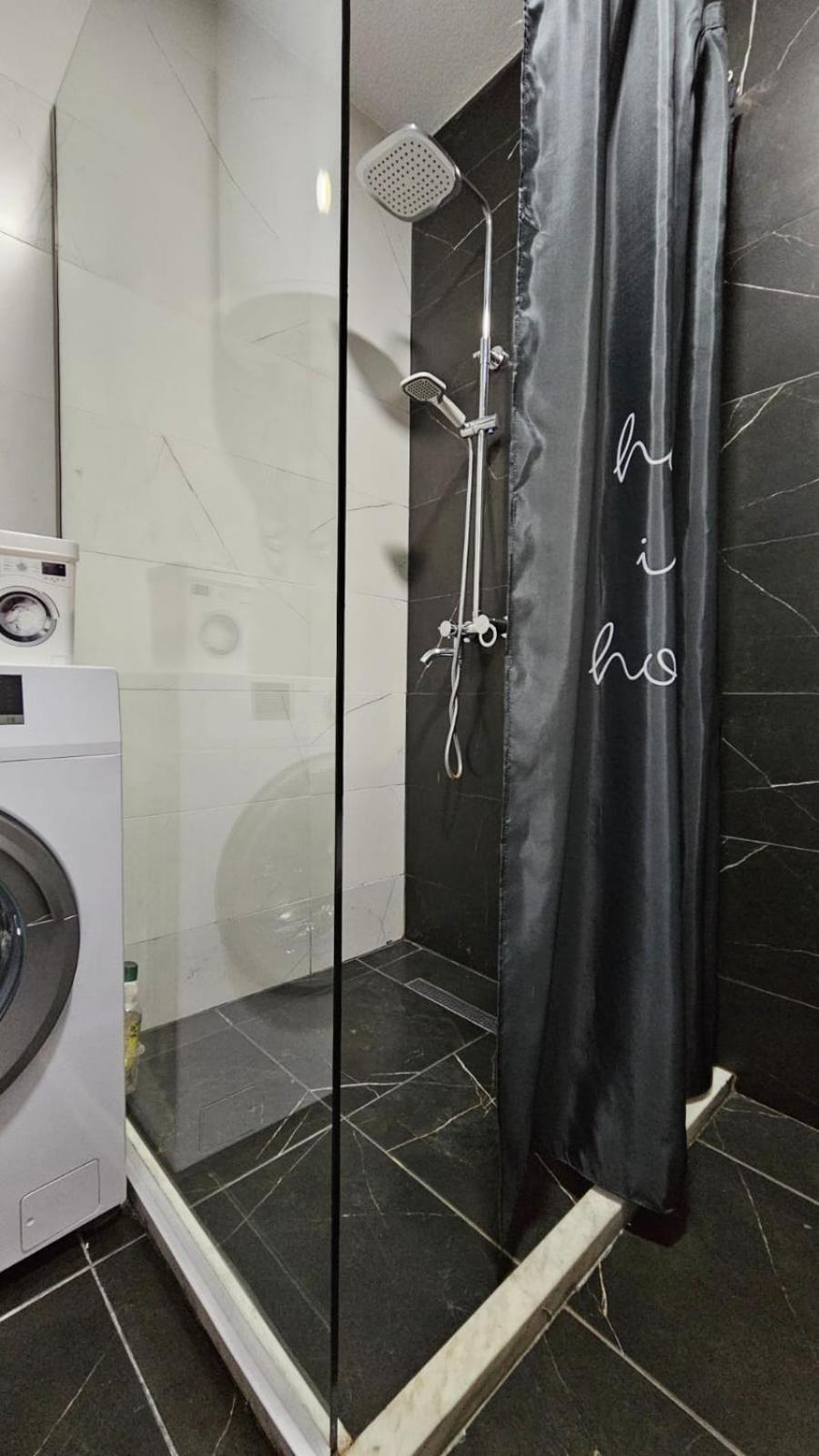Cozy Apartment - 2 Bedrooms In The Best City Area. Uroševac Exterior foto