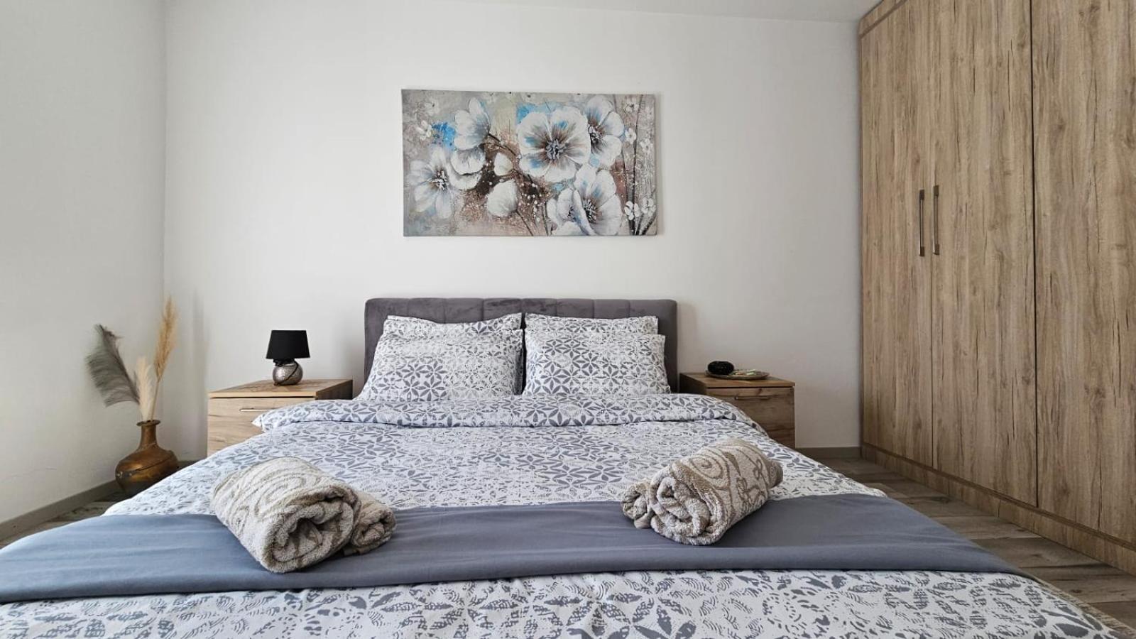 Cozy Apartment - 2 Bedrooms In The Best City Area. Uroševac Exterior foto